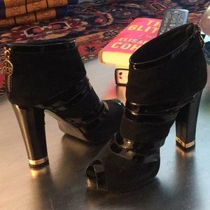 Tory Burch bootie